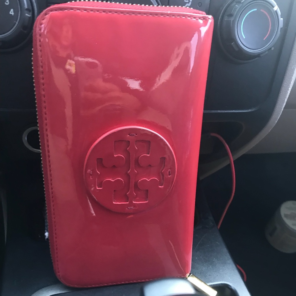 Tory patent leather wallet!